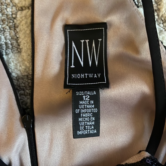 Black and Tan Elegant Jumpsuit - Picture 6 of 10